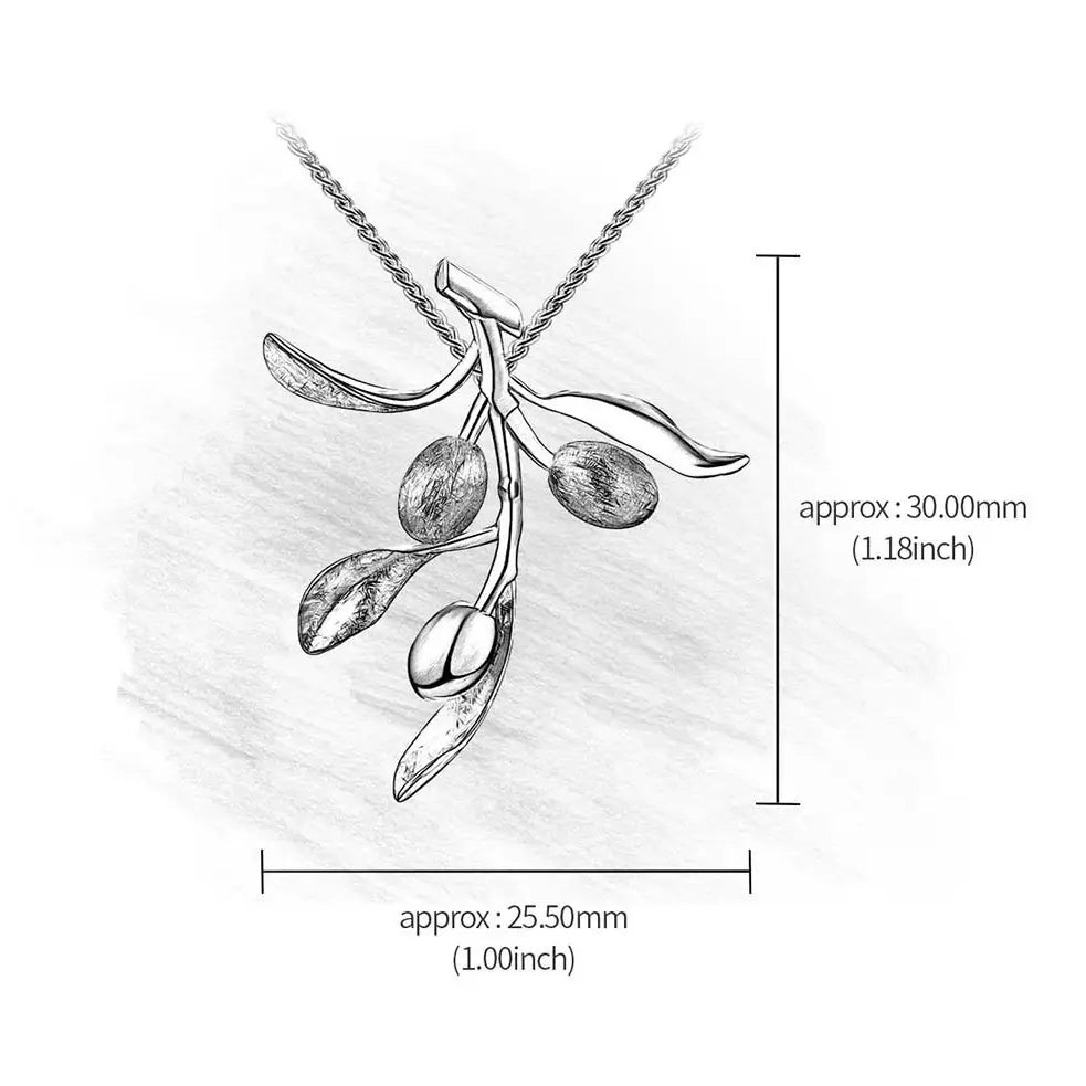 Schéma des dimensions du collier branche d’olivier en argent et doré, indiquant la taille du pendentif.